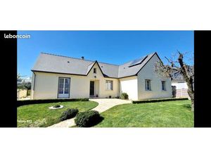 Maison de bourg avec terrain