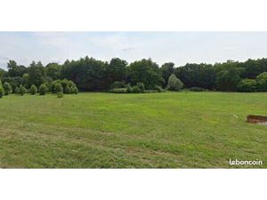 Terrain 630 m² Landiras