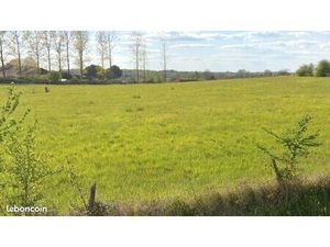 Terrain 1 500 m² Lavergne