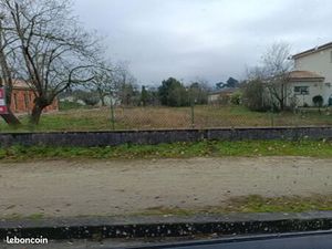 Terrain 450 m² Le Barp