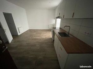 Studio neuf centre Crémieu