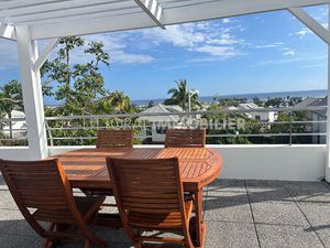 Appartement T3 La Saline Les Bains de 69.80 m2 VUE MER