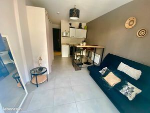 Studio cosy récent avec jardin