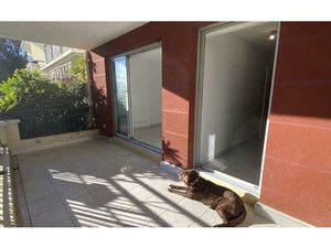 Location appartement  m² T-3 à Saint-Laurent-du-Var  1 259 €