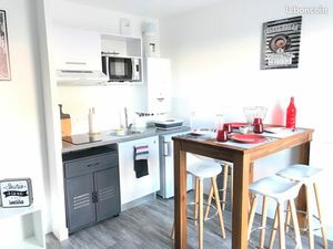 Studio T1 récent avec parking – KEDGE à pied – Talence