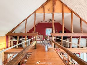 CHAMPDOTRE - Volumes et charme pour cette ancienne grange r