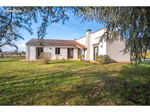 Villa 6 pièces 145 m²