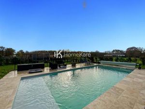 Vente maison 7 pièces 175 m² Castelsarrasin (82100)