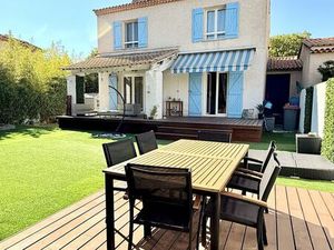 Villa 4 pièces 100 m² avec jardin et garage – Puget-sur-Argens (83)