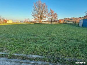 Terrain en Zone d'activités