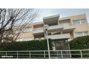 Garage loué 95/mois