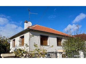 Maison individuelle avec jardin fruitier
