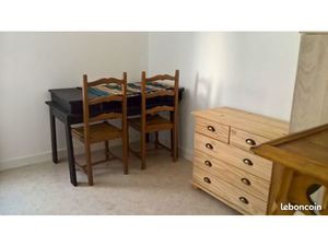 Logement T1 meublé-350 euros mensuels