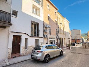 Immeuble rénové inoccupé - 4 lots d’appartement - GONFARON (83590)