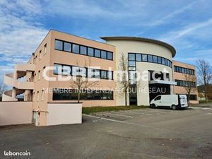 Bureaux 221 m²
