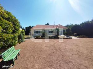 Pavillon 11 pièces 165 m²