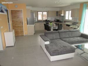 100m2 vue lac – calme – 5mn embarcadère Evian-les-Bains