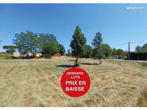 Terrain constructible 985 M2 - Montguyon