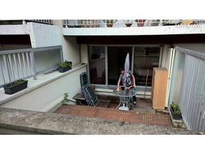 Alésia - Beau studio avec terrasse sur parc arboré