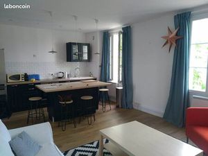 T2 Tours meublé centre jardin