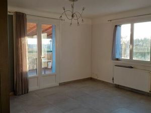 Appartement T3 dans maison