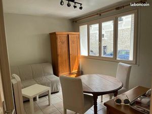 Studio meublé hyper centre