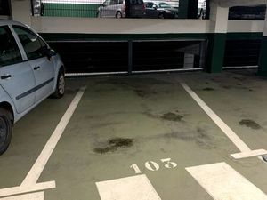 Parking couvert securise