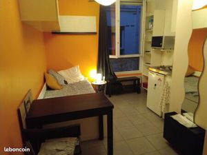 Studio meublé 13 m² – Paris 10e – Métro Louis Blanc (200 m)
