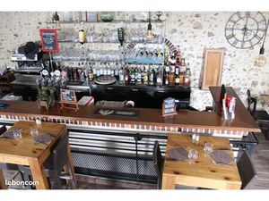 Fond de commerce restaurant + appartement à vendre