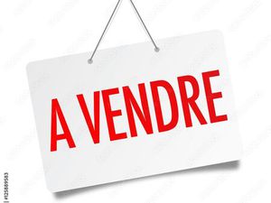 Vends local avec place de parking