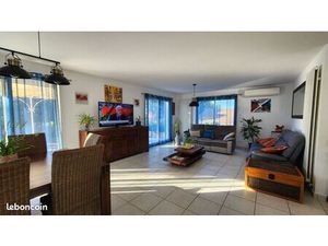 Villa proche de la mer