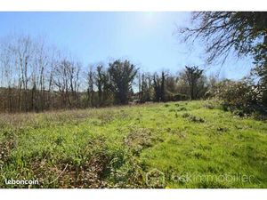 Terrain 1 400 m² Mazerolles