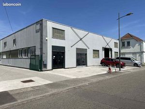 Local de 170 m2 pour magasin ou showroom