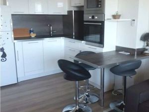 A louer joli T2 st Aygulf de 34m2 700