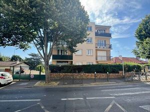 Appartement 3 pièces de 70 m²  proche du centre de Noisy-le-Sec et de toutes commodités