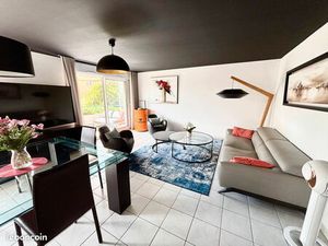 Appartement 4 pièces 92 m2 de standing avec garage