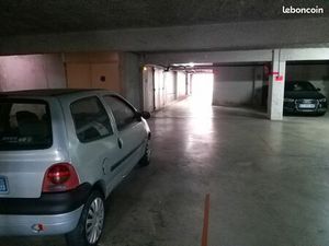 Location place de parking