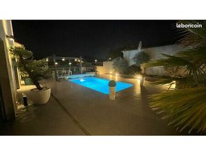 Maison moderne 212m2