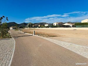 Terrain 340 m² Peyrolles En Provence