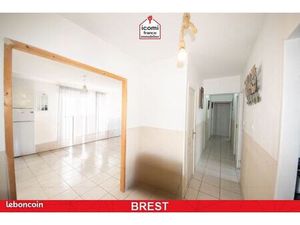 Appartement 6 pièces 100 m²