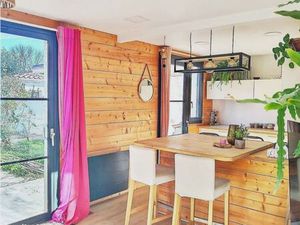 Maison chaleureuse et lumineuse à louer