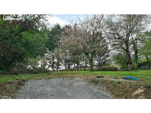 Terrain 1 596 m² Beaumont