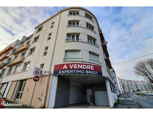 Inconnu 3 pièces 207 m²