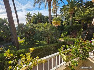 Appartement 4 pièces + terrasses + double garage