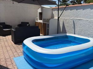 Esprit maison : appartement en rez-de-jardin avec jardin