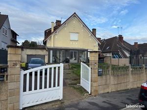 Maison a deux pas de l'avenue de champagne