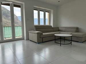 Immeuble de rapport rénové - 3 appartements Meublés -Balcons  Extérieur  grenier - Rentabi