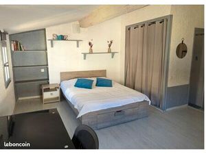 Grand studio en centre-ville