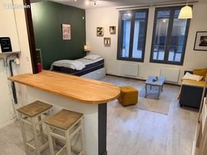 Loue Studio 25 m2 meublé hyper centre ville d’Auxerre