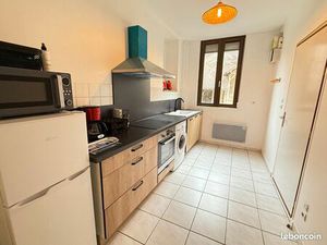 Studio 1 pièce 33 m²